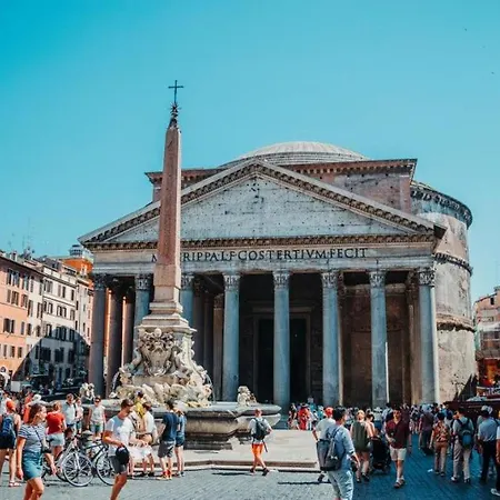 Pantheon Allo Scrigno 公寓